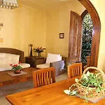 Hotel Romani 2*
